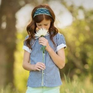 Persnickety blue sweet cheeks top